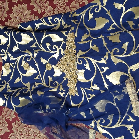 Pooja Creations Era Embroidered Kurta - Picture 9 of 16